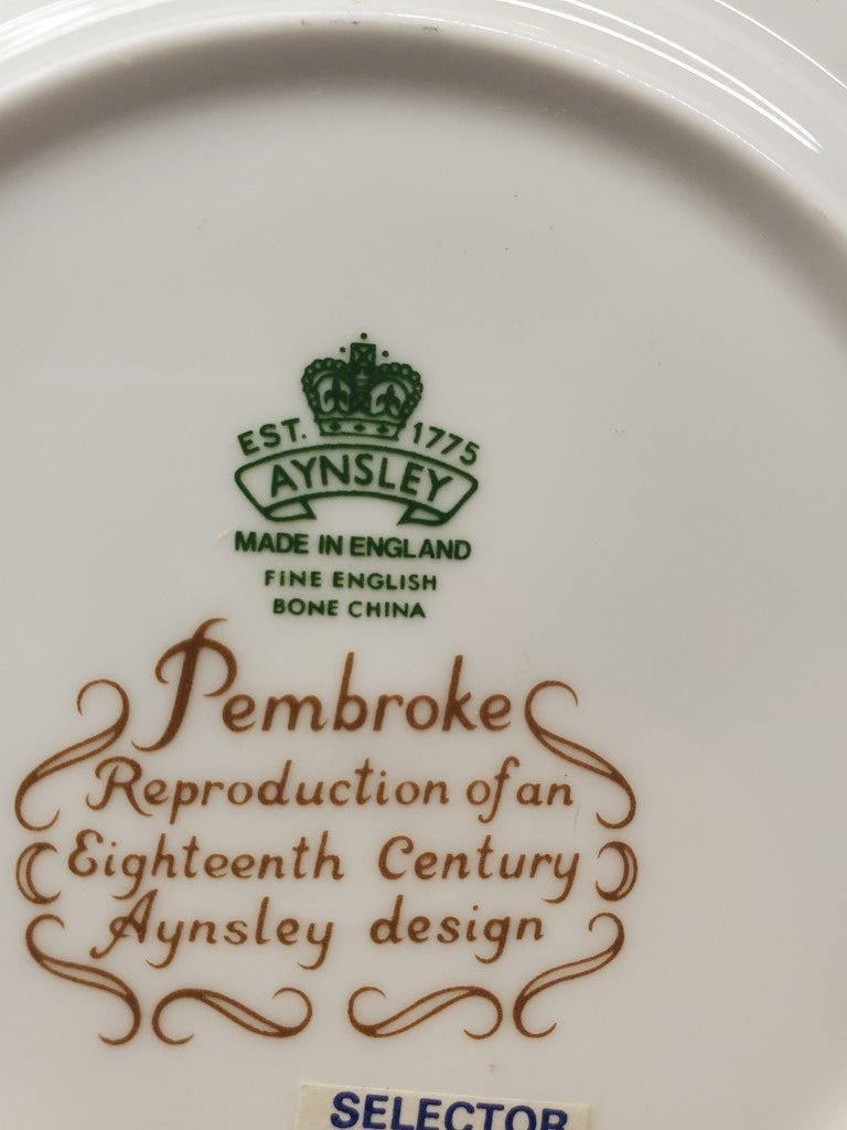 Set of 4 Aynsley Pembroke Cups LK