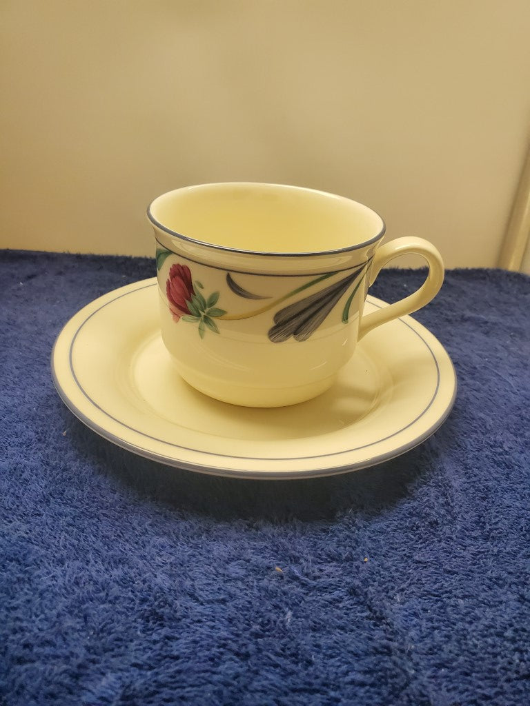 Set of 6 Lenox Poppies On Blue Cup & Saucer Sets
