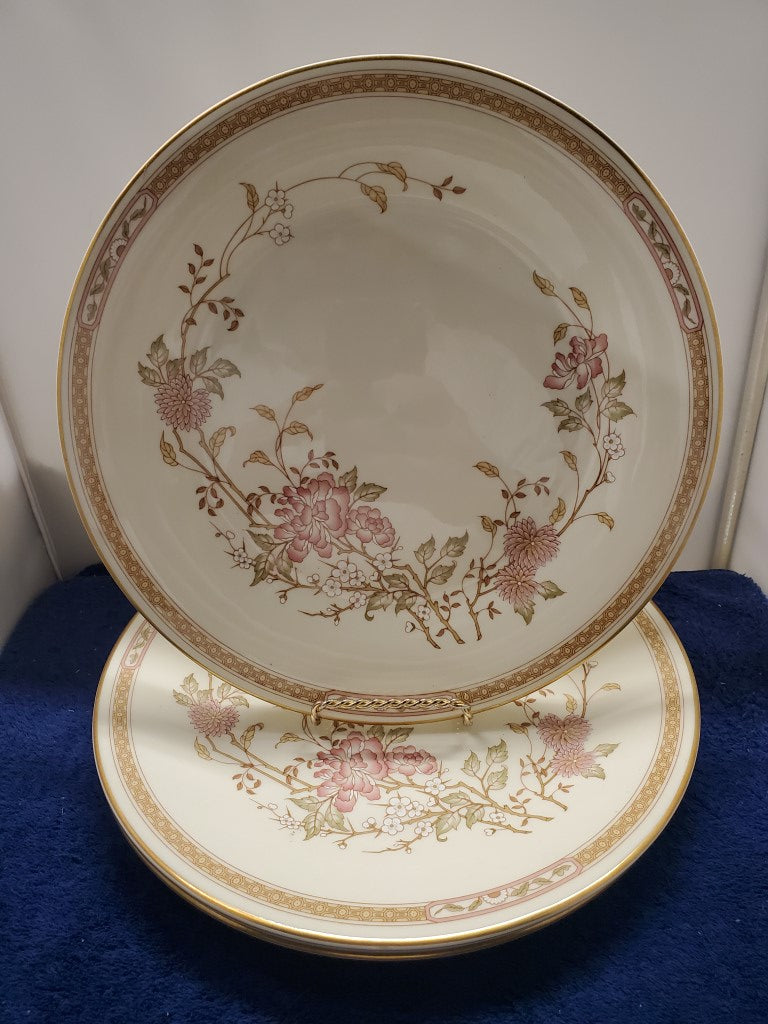 Set of 4 Royal Doulton Lisette Dinner Plates LK