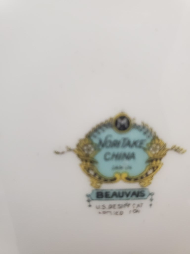 Noritake Beauvais Covered Vegetable Bowl LK
