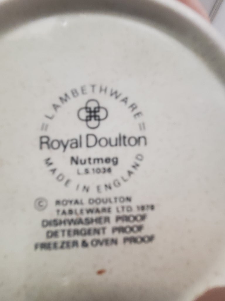 Royal Doulton Nutmeg Creamer LK