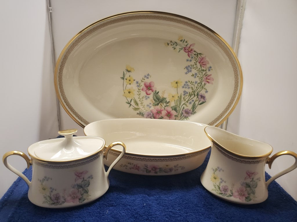 Lenox Flower Song Hostess Set LK