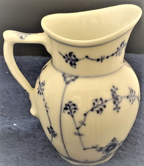 Royal Copenhagen Blue Fluted Plain Creamer (60)