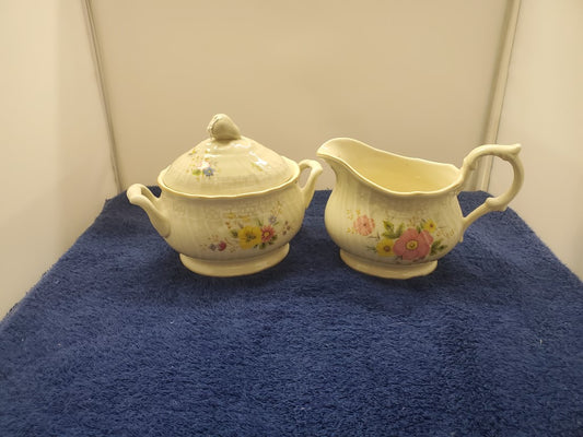 Mikasa Lancaster Creamer and Sugar Bowl with Lid