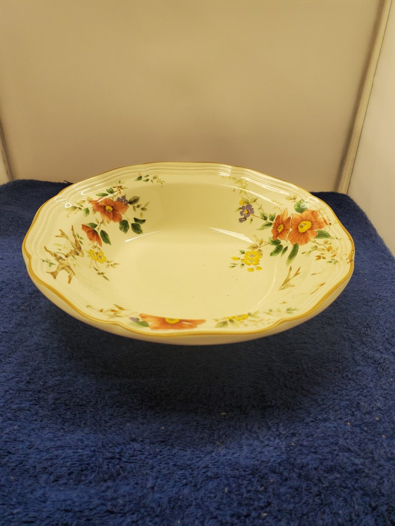 Mikasa Capistrano Round Serving Bowl LK