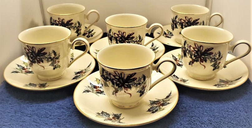 Set of 6 Lenox Winter Greetings Cup & Saucer Sets