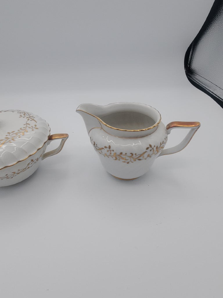 Royal Tettau Crestmont Creamer & Sugar Bowl with Lid LK