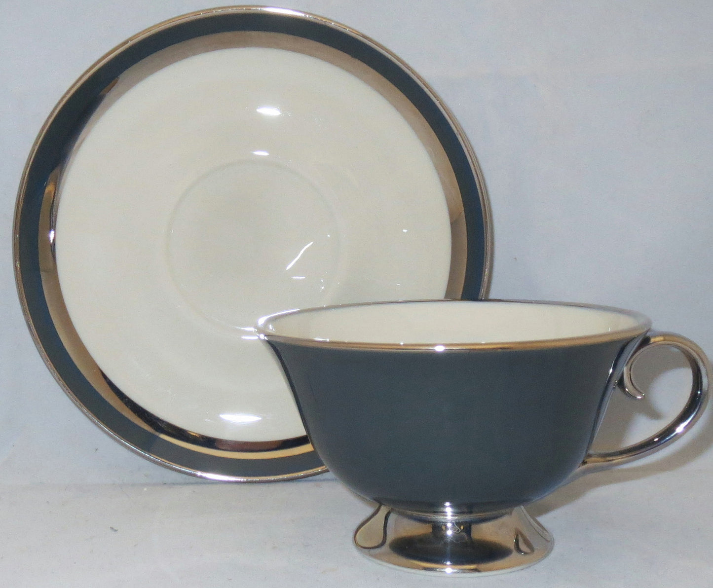 Set of 2 Gorham Black Contessa Footed Cup & Saucer Sets