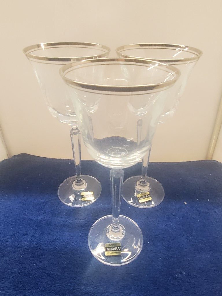 Set of 3 Mikasa Briarcliffe Water Goblets LK