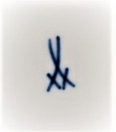 Meissen Blue Onion (Sword Backstamp) Luncheon Plate