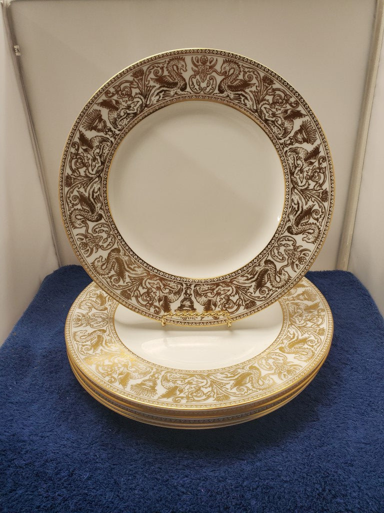 Set of 6 Wedgood Florentine Gold Dinner Plates LK