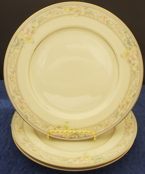 Set of 7 Mikasa Charmaine Salad Plates LK