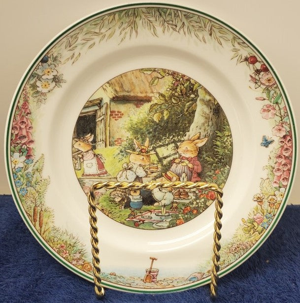 Villeroy & Boch Foxwood Tales Bread and Butter Plate (Picnic)