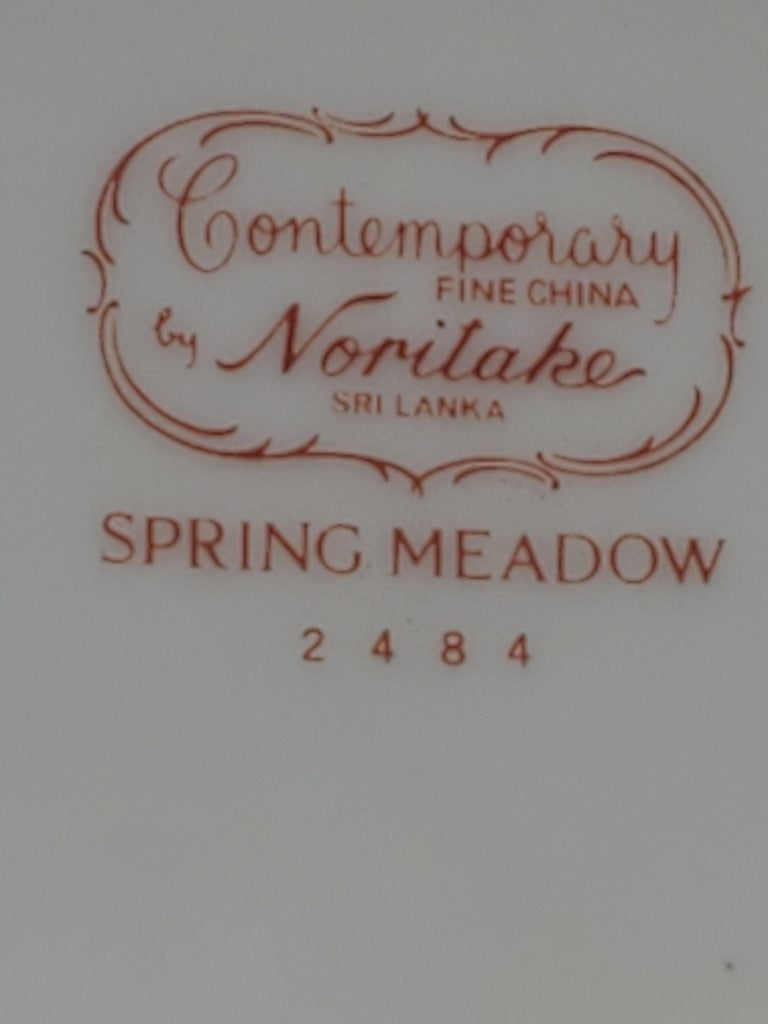 Noritake Spring Meadow Gravy Boat with attached Underplate LK