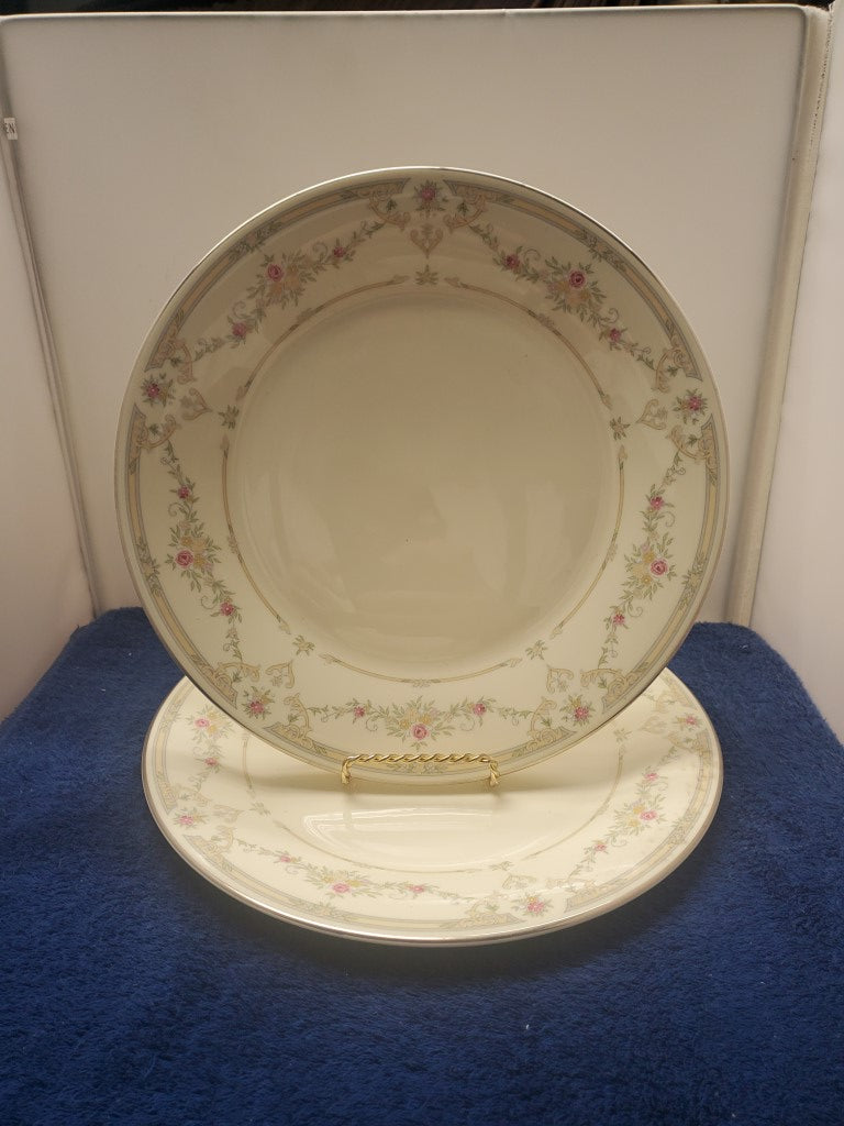 Set of 3 Royal Doulton Tamara Dinner Plates LK
