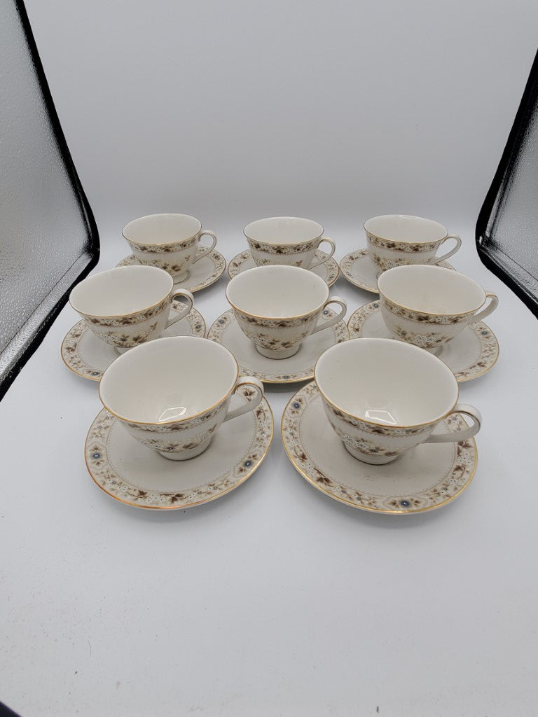 Set of 8 Royal Doulton Mandalay Cup & Saucer Sets LK