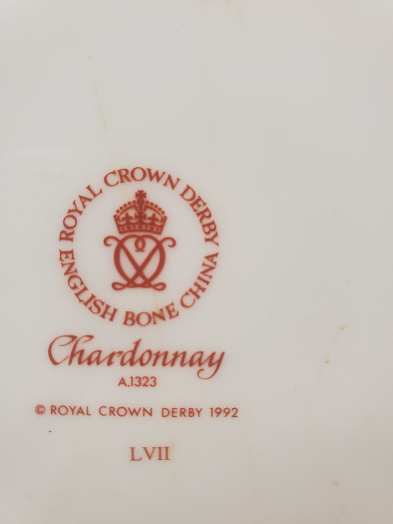 Royal Crown Derby Chardonnay Dinner Plate LK