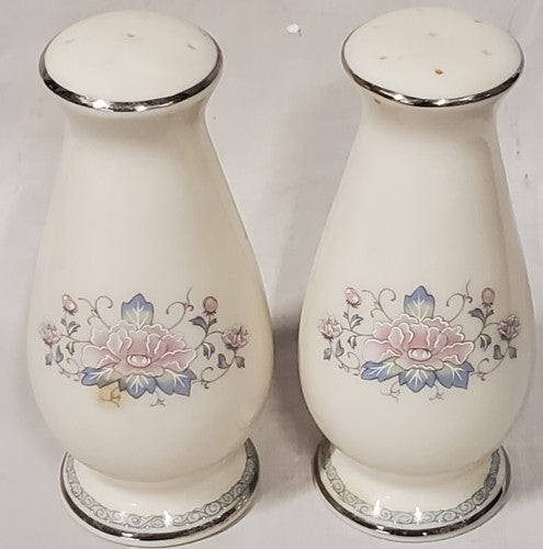 Lenox Charleston Salt & Pepper Shaker –