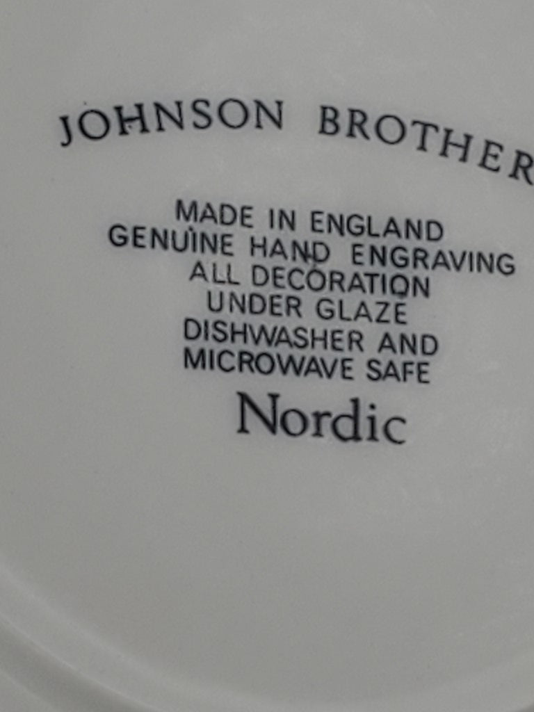 Set of 7 Johnson Brothers Blue Nordic Bread & Butter Plates LK