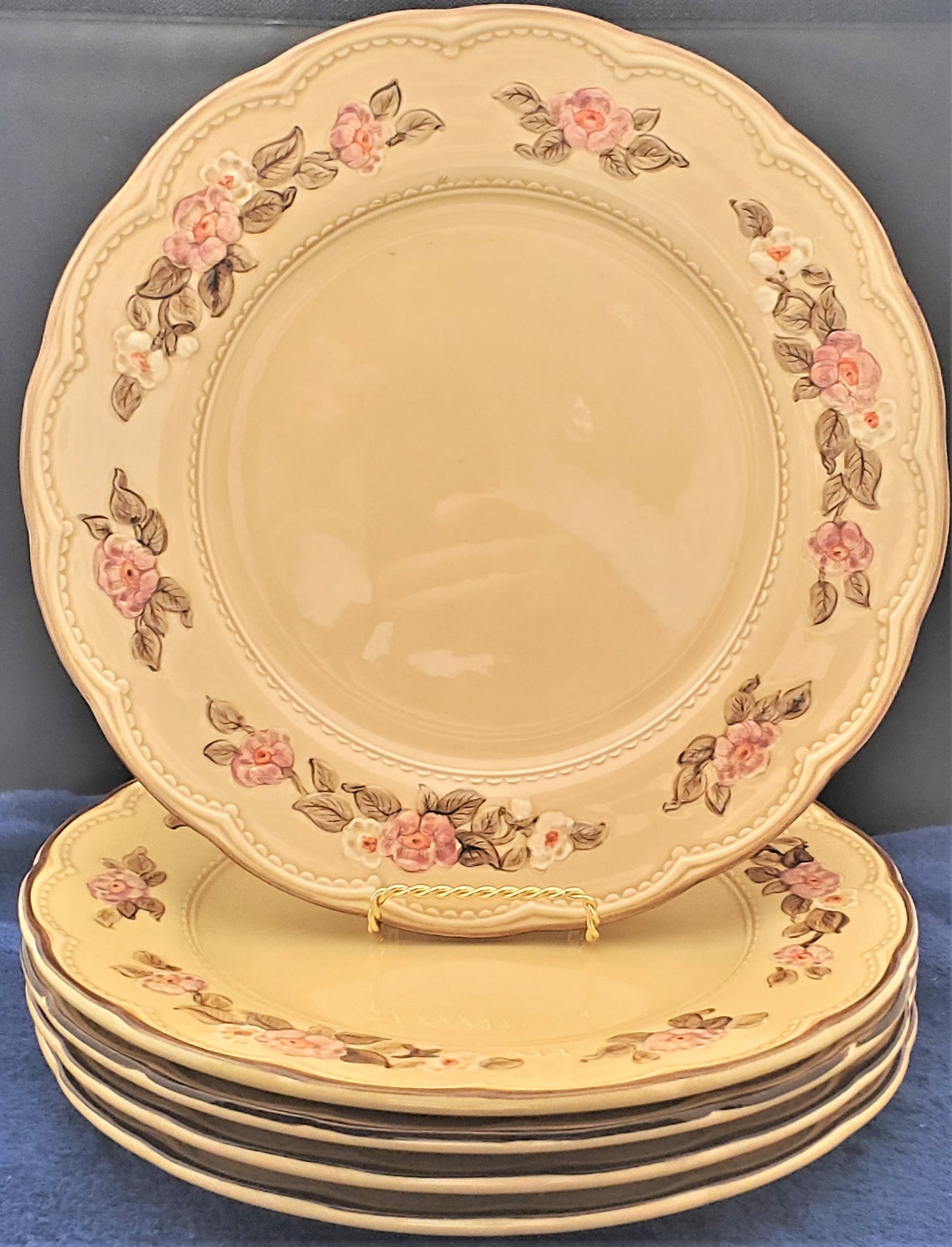 Set of 6 Franciscan Rosette Dinner Plates LK