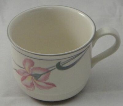 Set of 3 Lenox Iris On Grey Cup