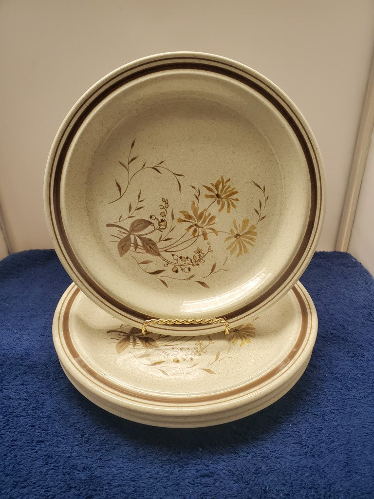 Set of 4 Royal Doulton Sandsprite Salad Plates