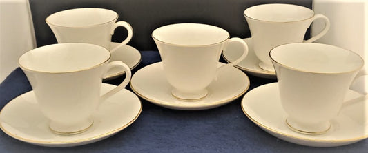 Set of 5 Wedgwood Signet Gold Cup & Saucer Sets