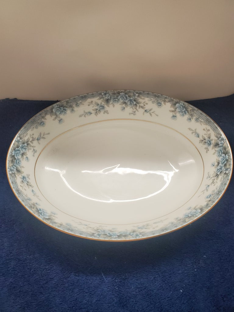 Noritake Avalon Oval Vegetable Bowl LK