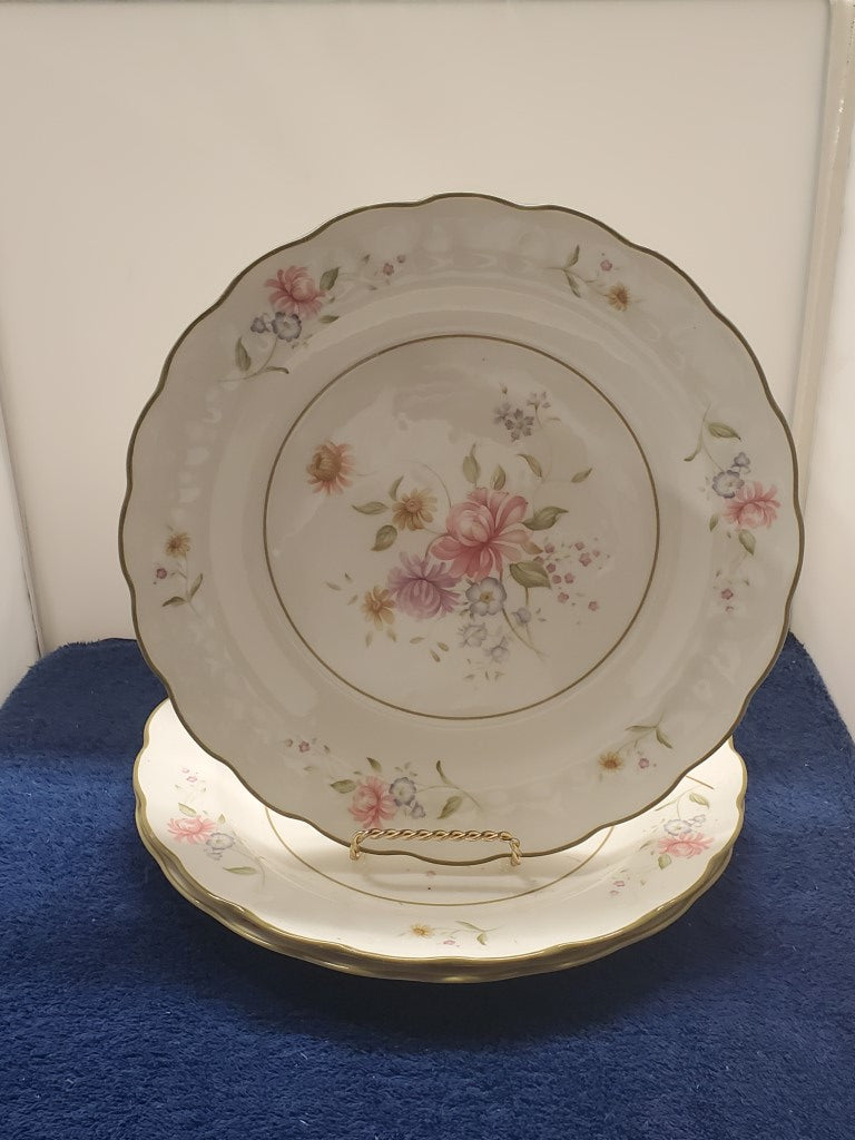 Set of 3 Royal Doulton Ashbourne Dinner Plates LK