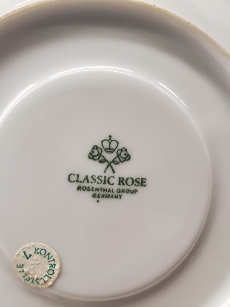 Set of 4 Rosenthal Sanssouci Rose White (Gold Trim) Cup & Saucer Sets LK