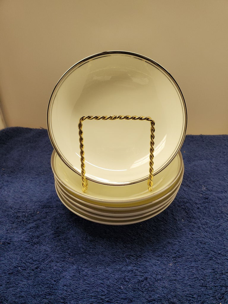 Set of 6 Mikasa Wellesley Fruit Bowls LK