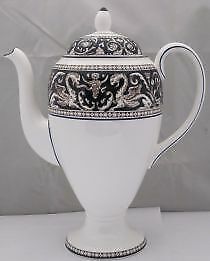 Wedgwood Florentine Dark Blue Rim (1956, No Center Design) Coffee Pot & Lid