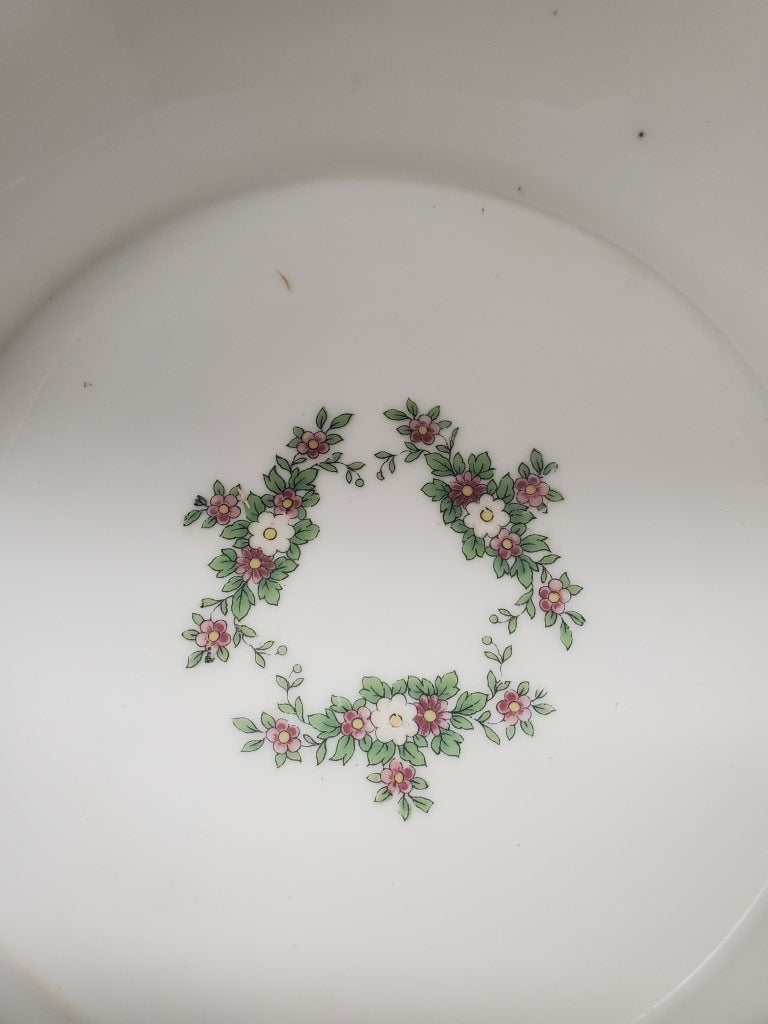 Noritake Beauvais Covered Vegetable Bowl LK