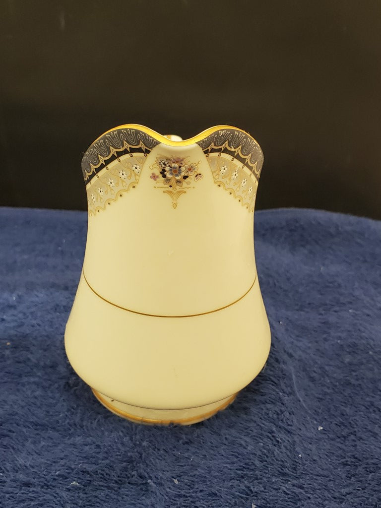 Set of 2 Mikasa Grande Ivory Creamers LK