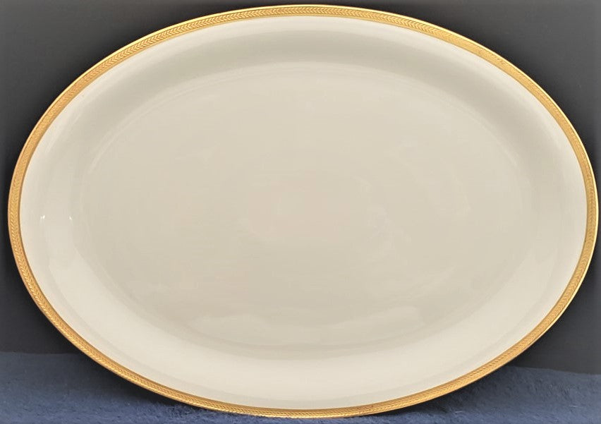 Tirschenreuth Trousseau 13" Oval Serving Platter