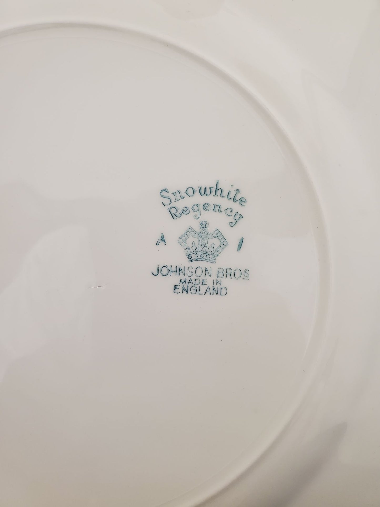 Set of 3 Johnson Brothers Regency Cup & Saucer Set
