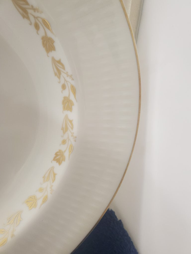 Royal Doulton Fairfax Oval Serving Platter LK