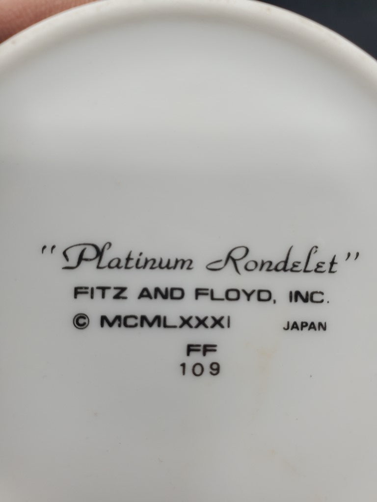 Fitz & Floyd Assorted Lot of Four Decorative Mugs LK