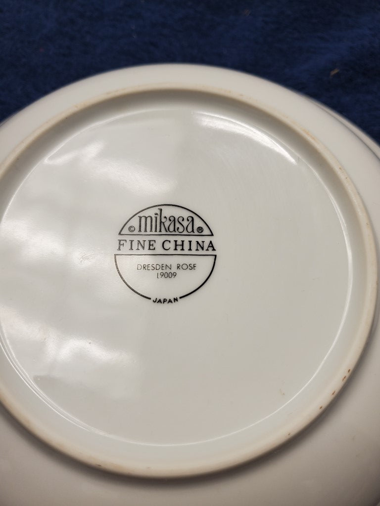 Mikasa Dresden Rose Round Serving Bowl LK