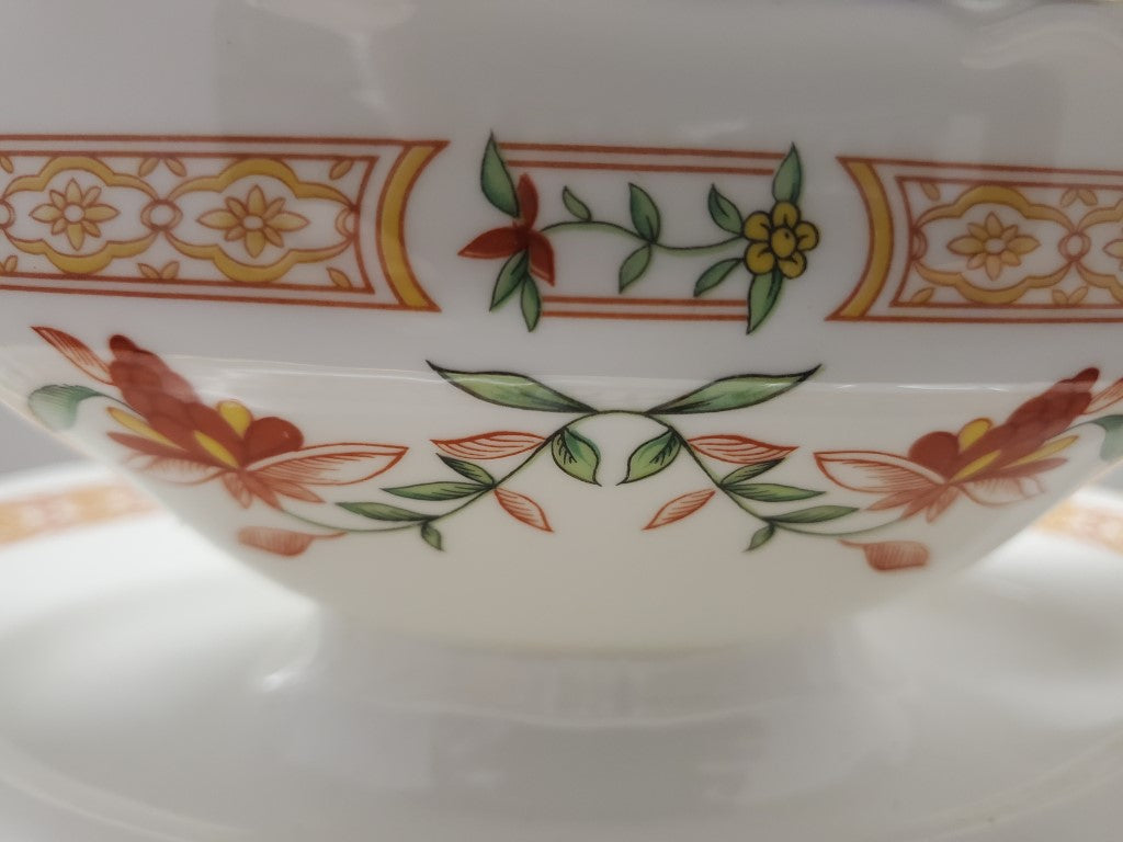 Royal Worcester Chamberlain Orange Gravy Boat & Attached Underplate LK