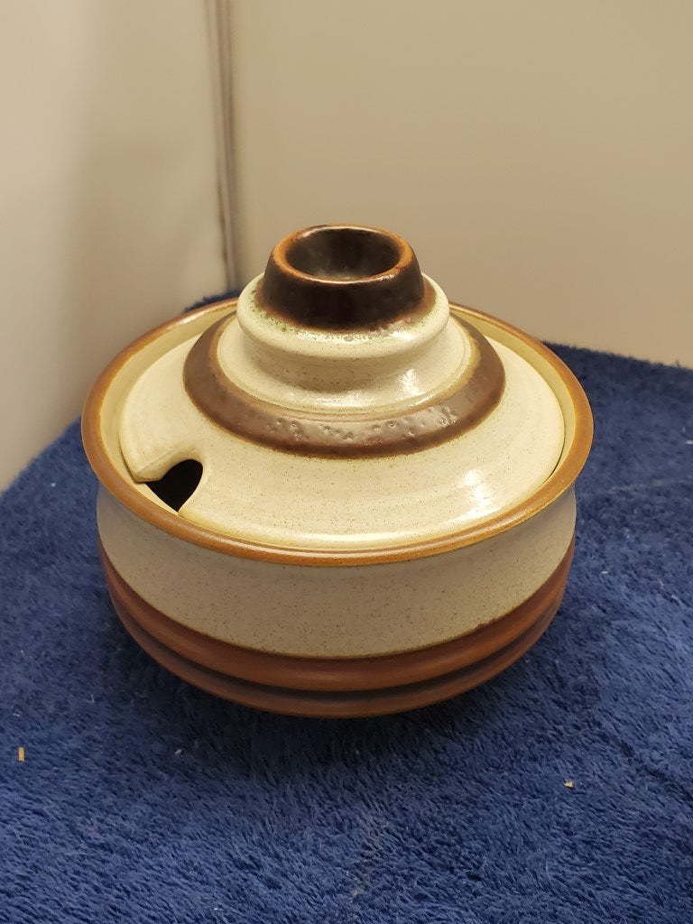 Denby Potter's Wheel Rust Red Sugar Bowl with Lid LK
