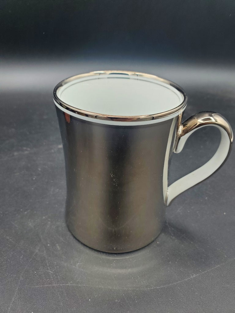 Fitz & Floyd Assorted Lot of Four Decorative Mugs LK