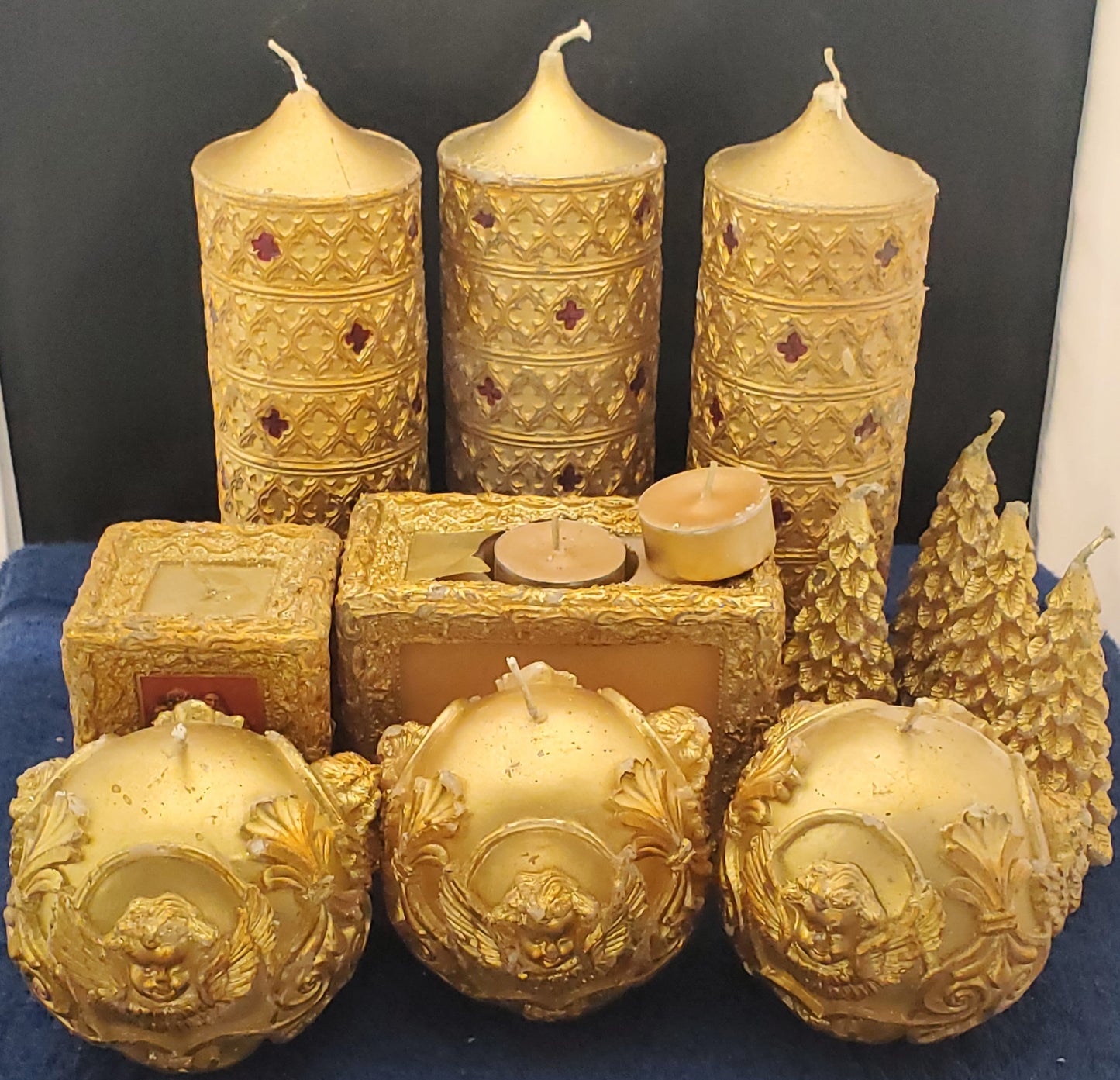 Set of 1 Point A La Ligne Assorted Lot of 12 Candles