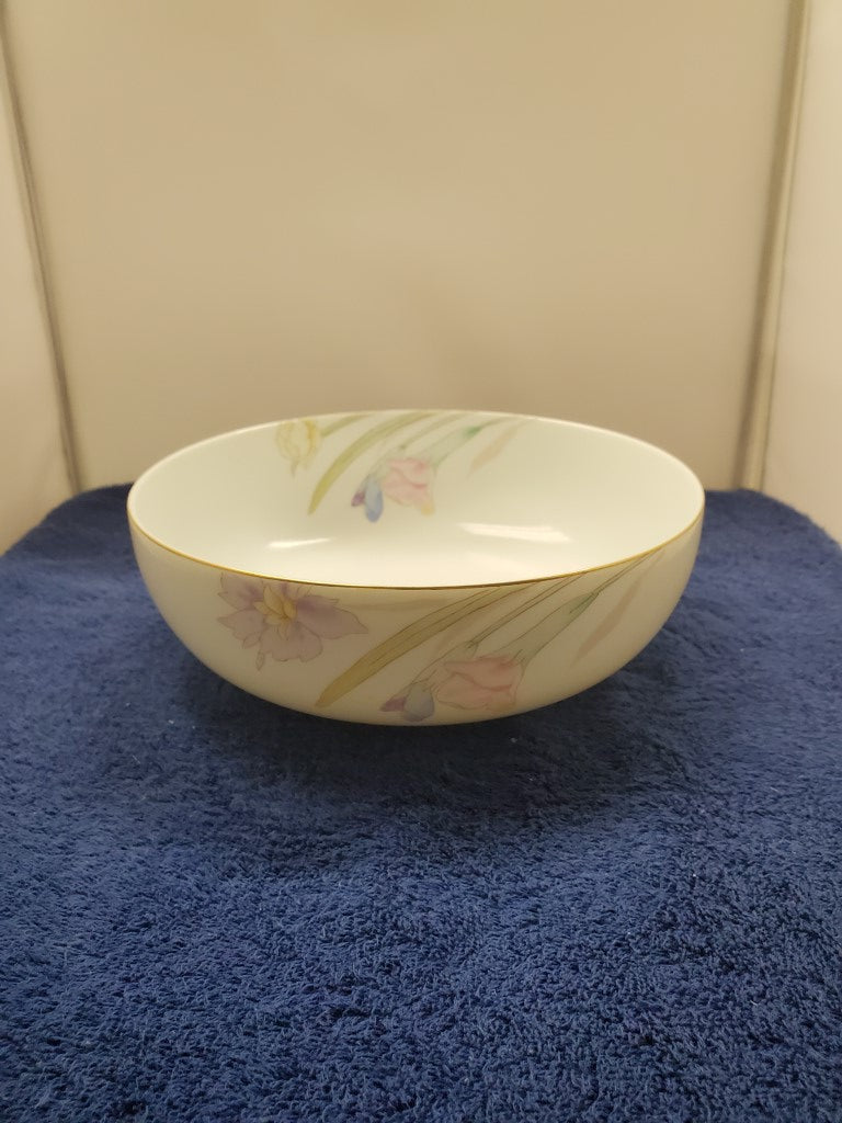 Mikasa Gabriele 8" Round Vegetable Bowl LK