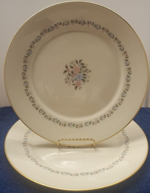 Set of 2 Lenox Christie Dinner Plates LK