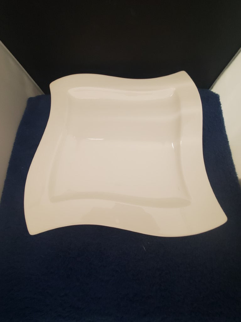 Set of 5 Villery & Boch New Wave Caffe Dinner Plates