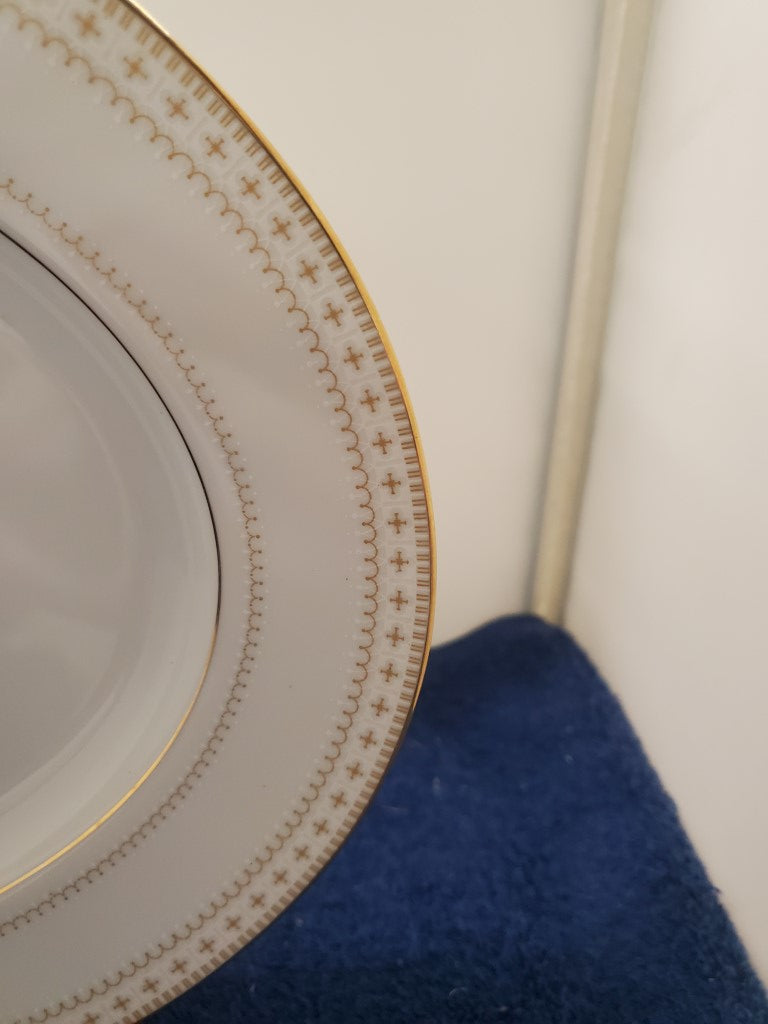 Noritake Barrington 11" Oval Serving Platter LK