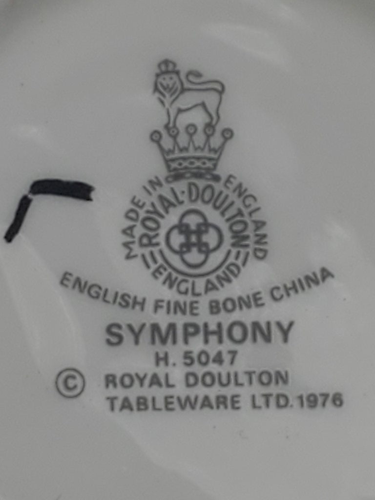 Royal Doulton Symphony Creamer & Sugar Bowl with Lid LK