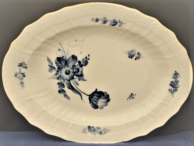 Royal Copenhagen Blue Flowers Curved Gold Oval Serving Platter (1555)