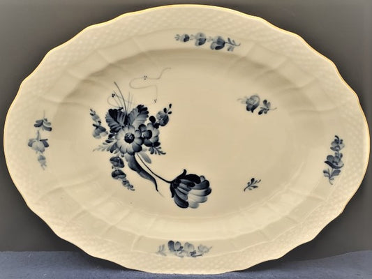 Royal Copenhagen Blue Flowers Curved Gold Oval Serving Platter (1555)